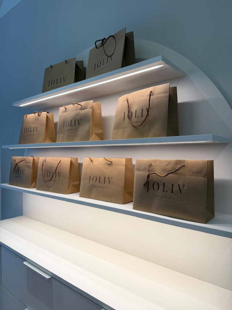 raffaela-taschlizki-joliv